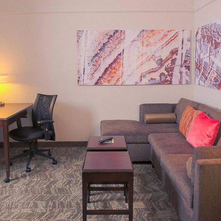 Springhill Suites Houston Pearland Exterior foto